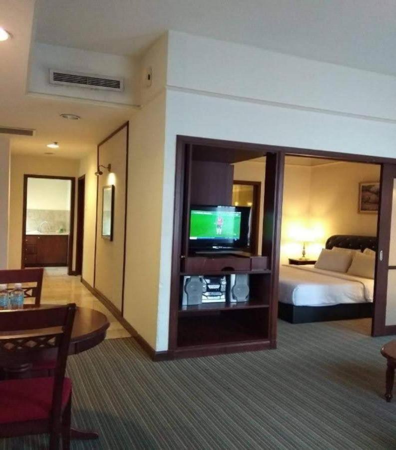 Kl Berjaya Times Square Service Apartment Kuala Lumpur Exterior photo